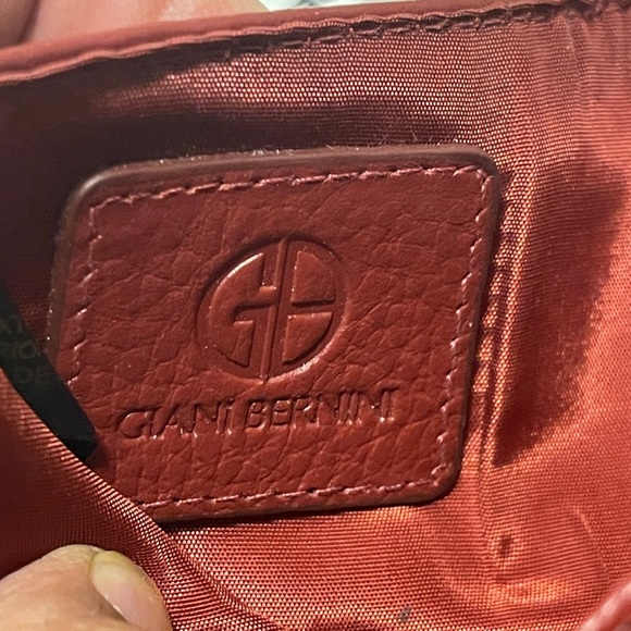 Women's Red Leather Strapless Trifold Wallet Solid Pebbles - Picture 12 of 12